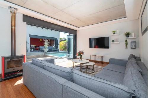 Family home in Tableview close to Dolphin Beach.