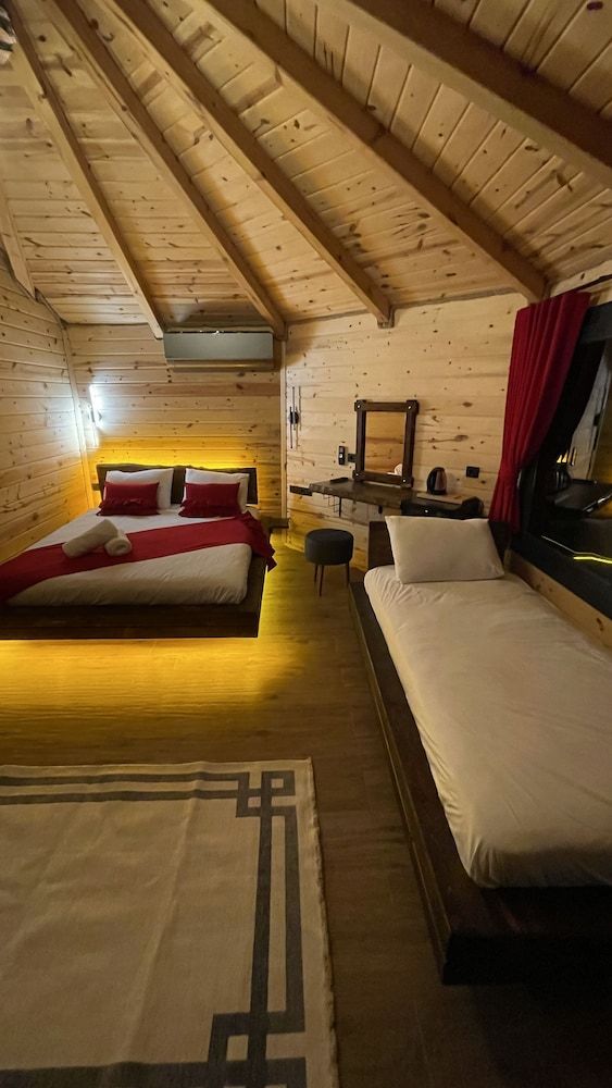 Hoyhoy Bungalov in Camlihemsin, Turkey