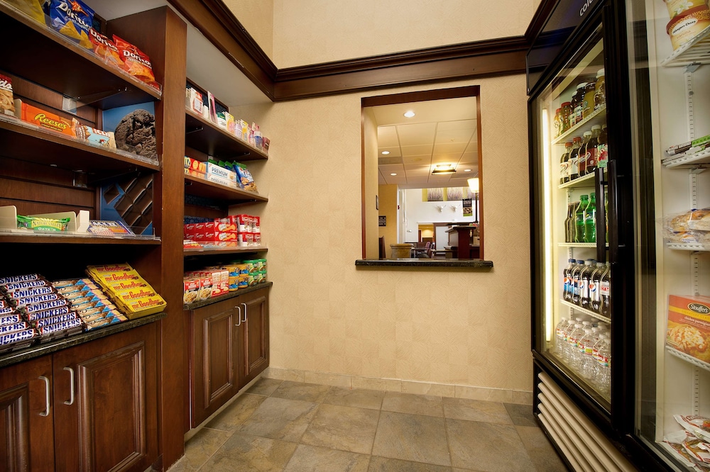 Hampton Inn & Suites San Antonio Airport - photo 25
