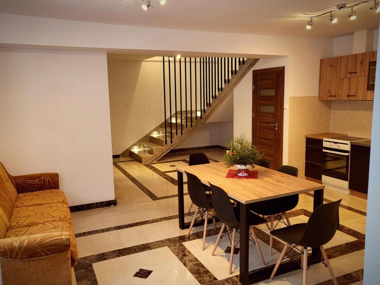 Pod Laskiem — hotel in Krosnica