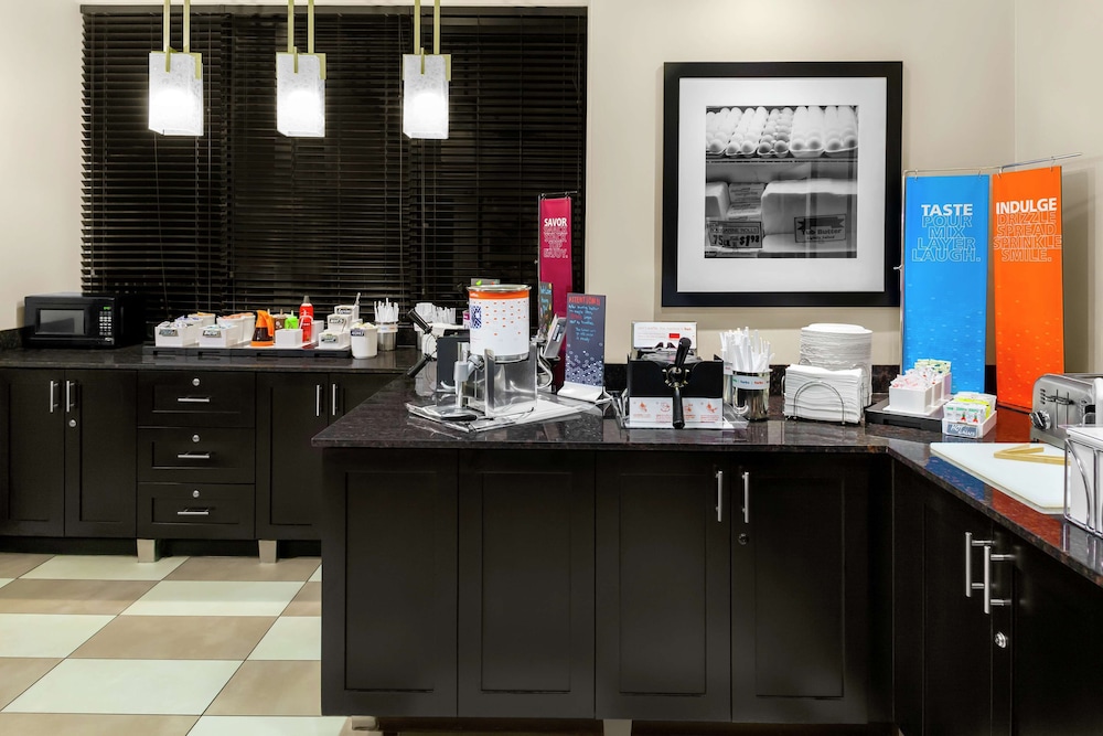 Hampton Inn Miami Dadeland - photo 17