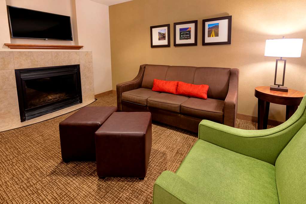 Comfort Suites Goodyear West Phoenix - photo 13