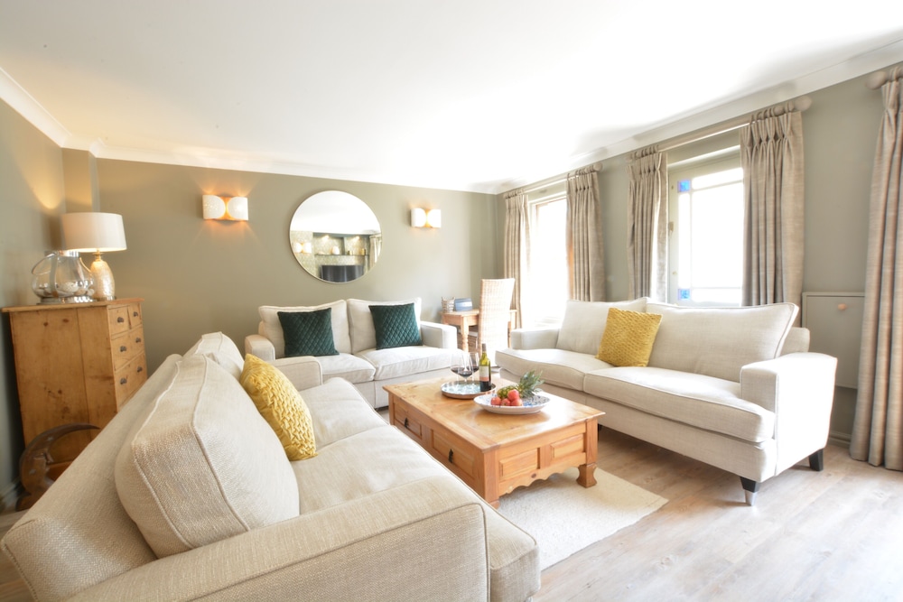 The Red Brick House Aldeburgh — 4-Star Luxury Hotel in Aldeburgh, United Kingdom