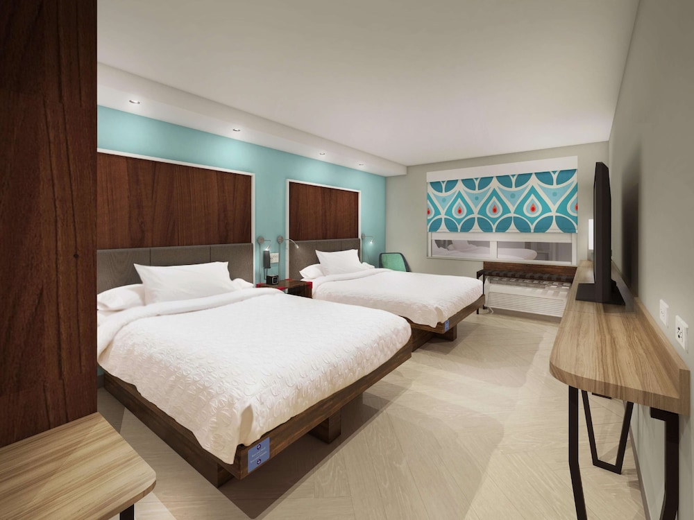 Tru By Hilton Milwaukee Brookfield - featured photo