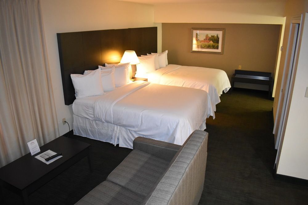 Hawthorn Suites by Wyndham Miamisburg Dayton Mall South - photo 5