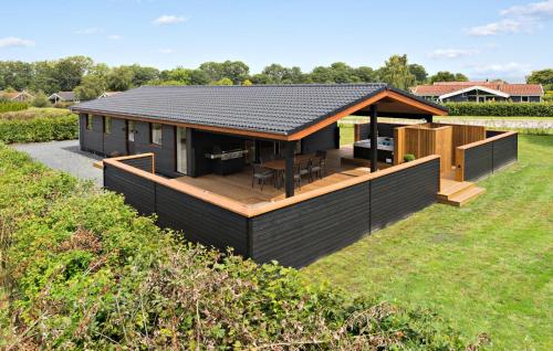 4 Bedroom Amazing Home In Sydals — 5-Star Luxury Hotel in Sonderborg, Denmark