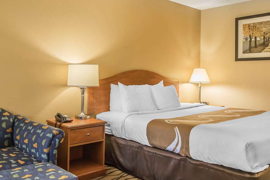 The Riverstone Hotel Charleston Sikeston - photo 20