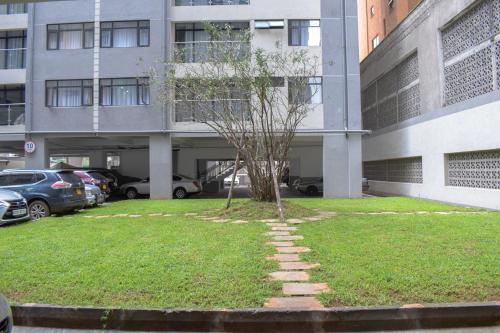 Modern 2 bedroom in the heart of kilimani
