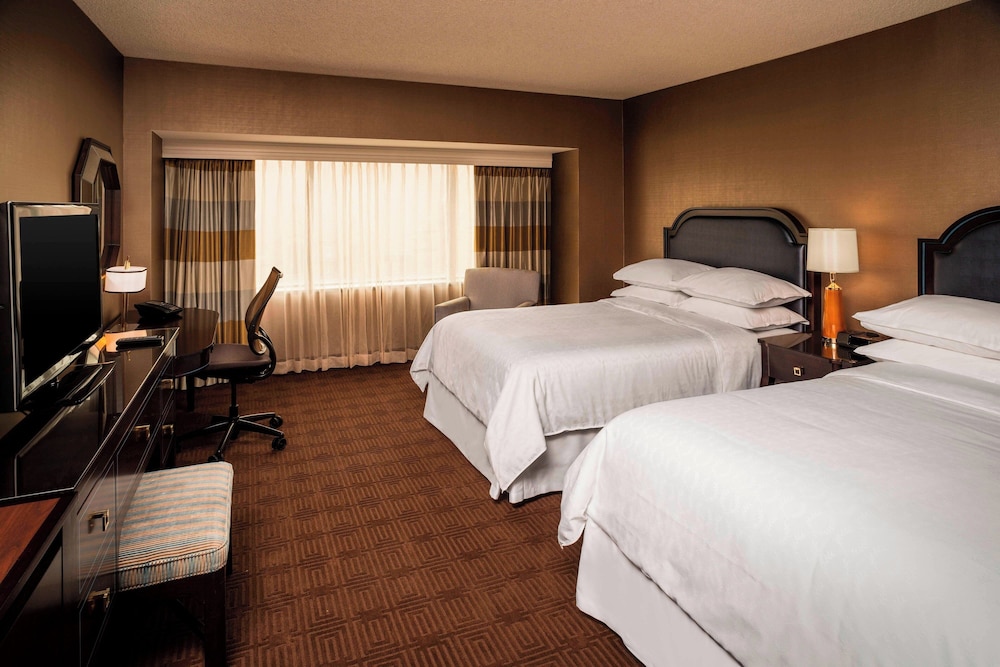 The Plaza Hotel Columbus at Capitol Square - photo 6