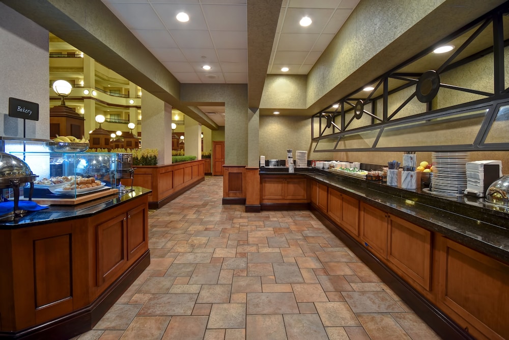 Embassy Suites by Hilton Lexington UK Coldstream - photo 54