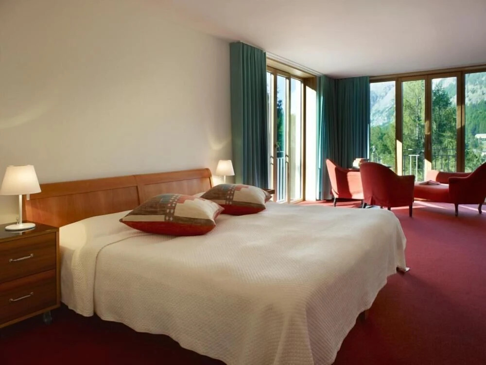 Hotel S — hotel in Pontresina