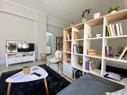 Xrysa's Central City Apartment — 4-Star Luxury Hotel in Mesolongi, Greece