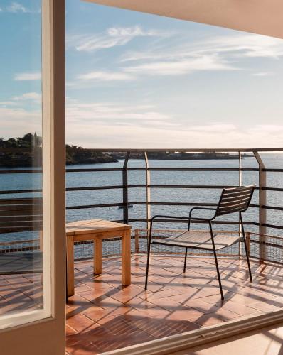 Habitatges Tura Stics Riba Pitxot S Arenella — Cadaques