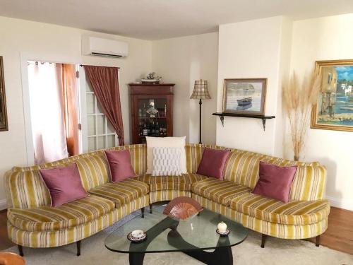 Farmhouse 316 of Milton — 4-Star Luxury Hotel in Milton, United States