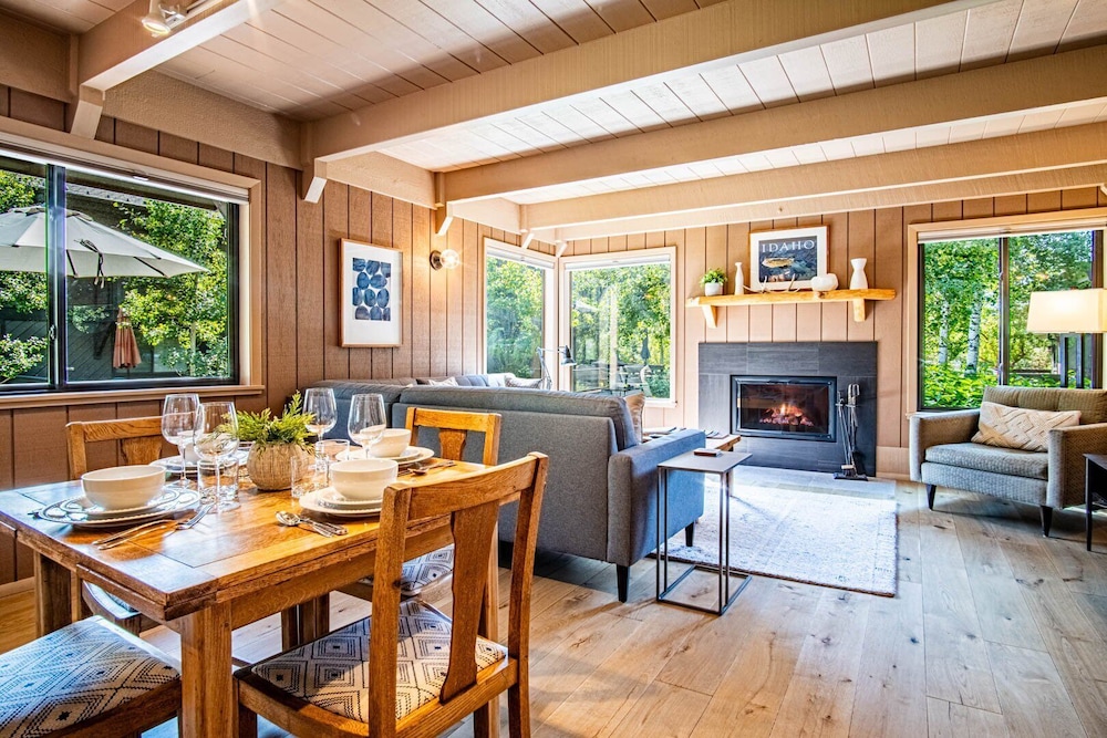 Wildwood Cottage at Villager SV Resort Amenities — hotel in Sun Valley