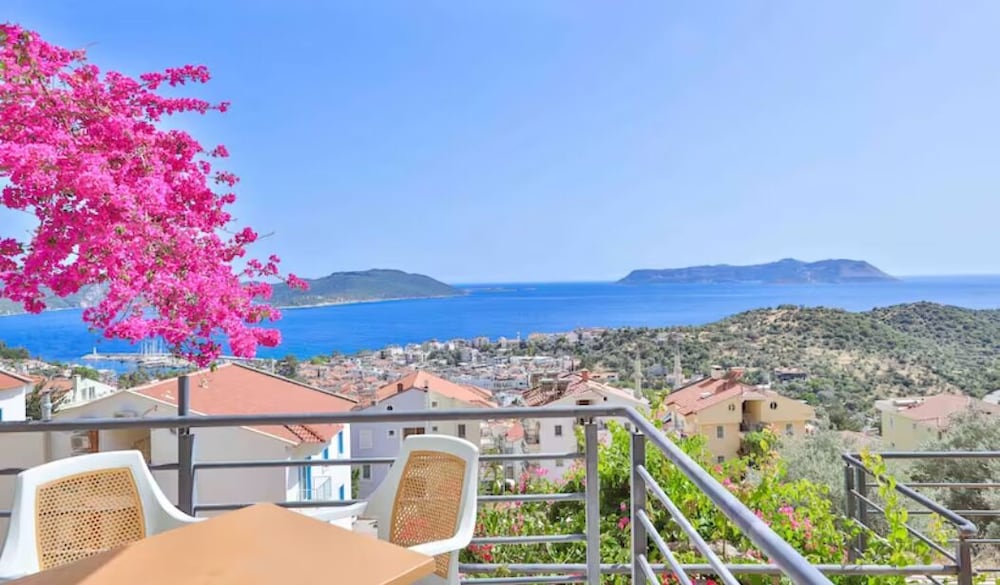 Fly Inn Suites Kaş - last minute hotel in Kas