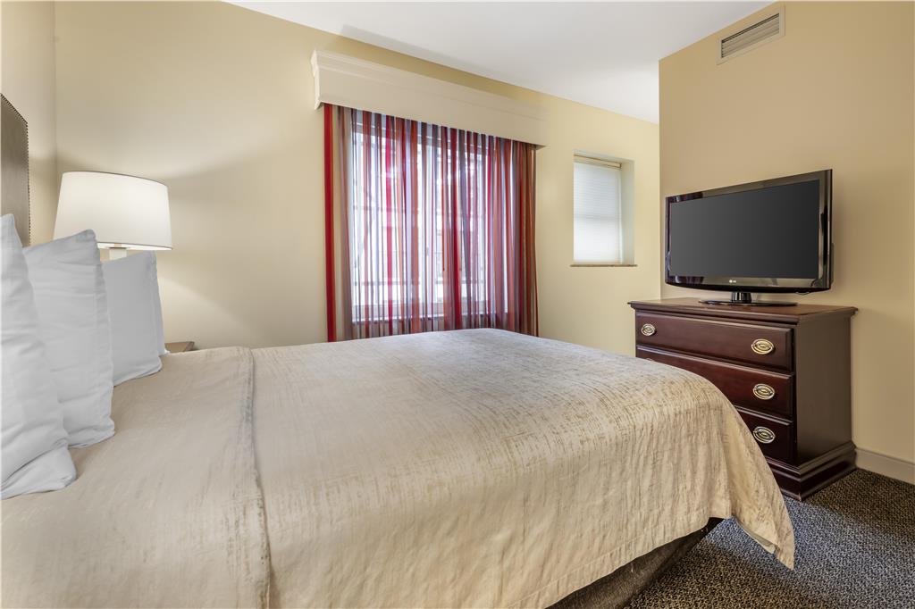 Best Western Plus The Normandy Inn & Suites - photo 24