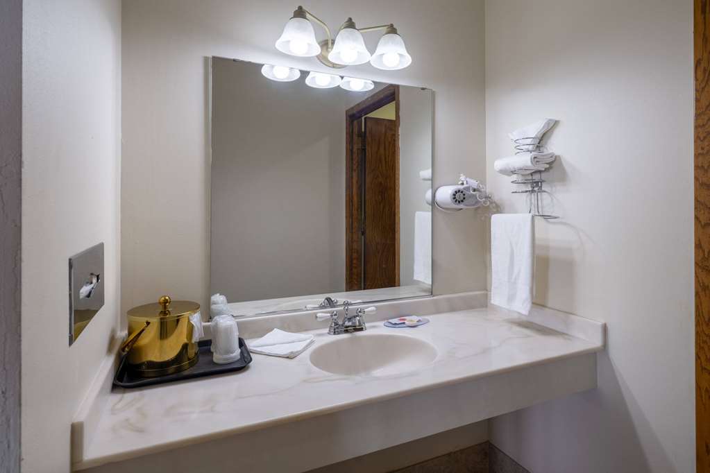 Travelodge by Wyndham Merrill - photo 22