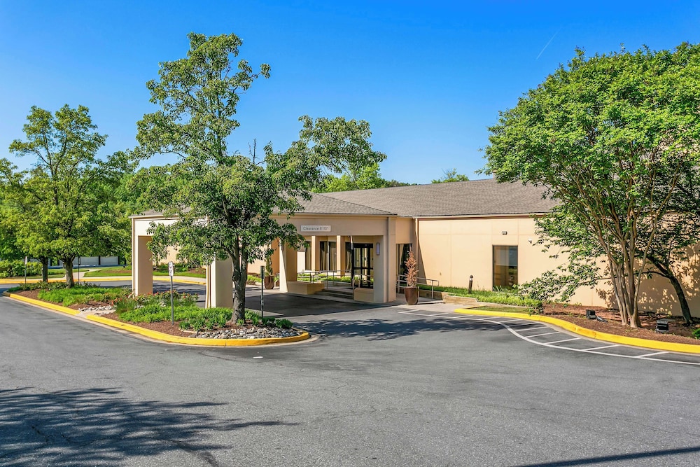Sonesta Select Greenbelt College Park - photo 37