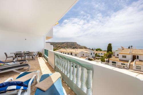 CoolHouses Algarve Luz 2 Bed apartment w sea view Blue Ocean View — 4-Star Luxury Hotel in Luz, Portugal