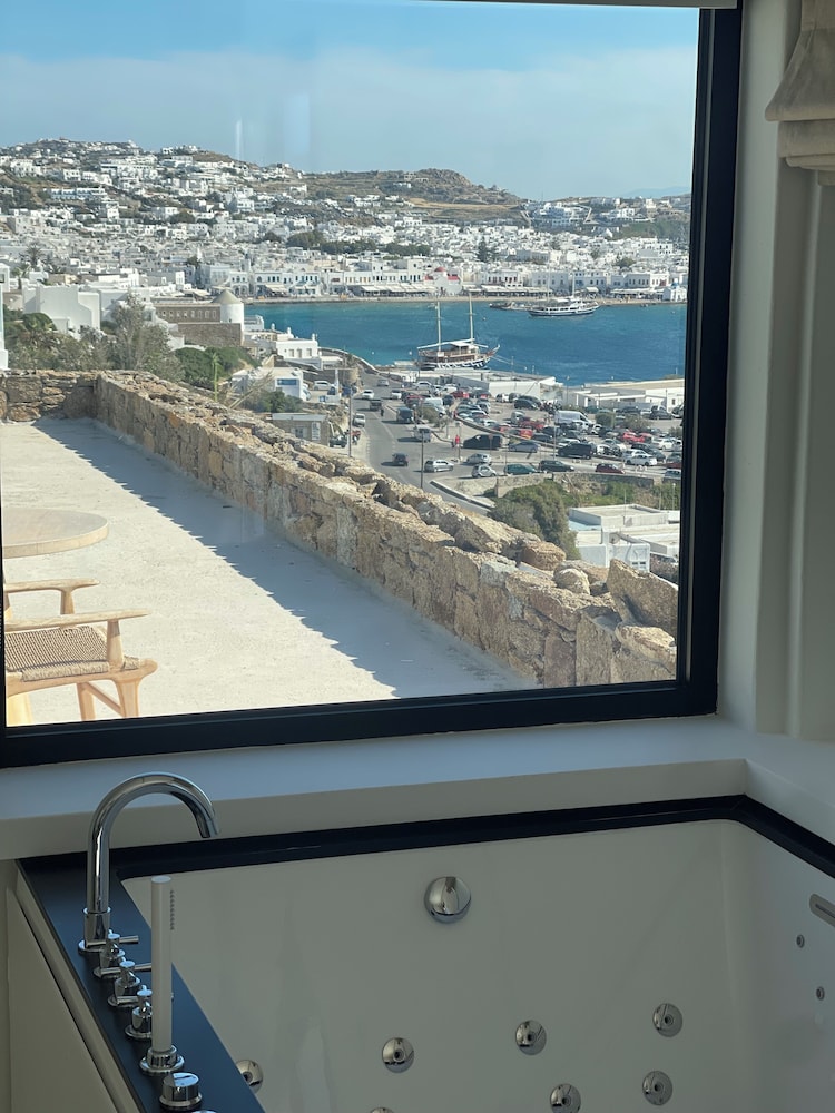 Tagoo Hills — Mykonos — photo 4