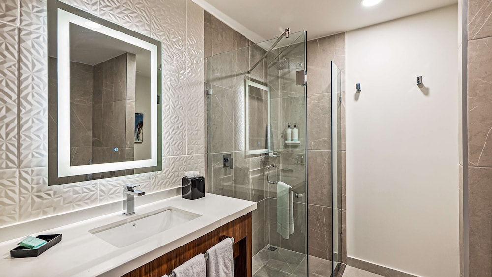 Bathroom shower