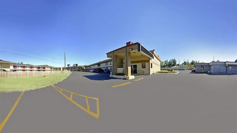 Americas Best Value Inn Airport South - photo 6