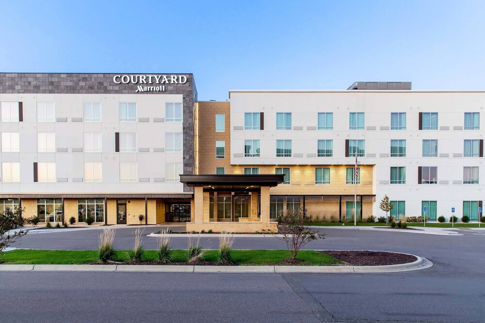 Courtyard by Marriott St Paul Woodbury — hotel in Woodbury