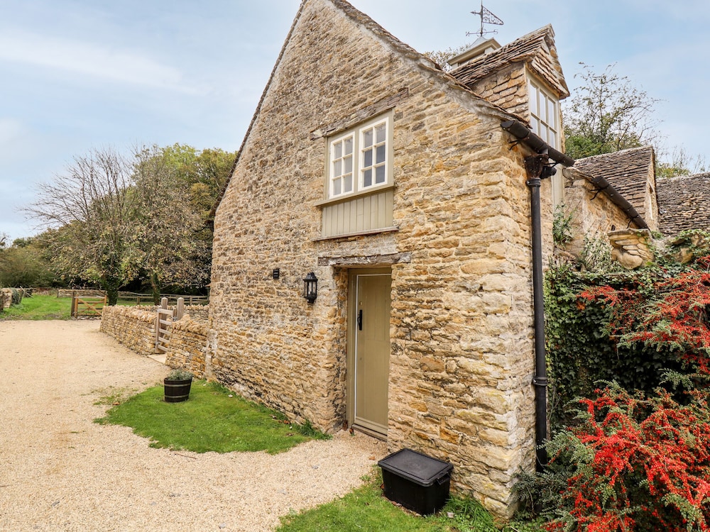 The Clock Tower - carbon neutral hotel in Cirencester