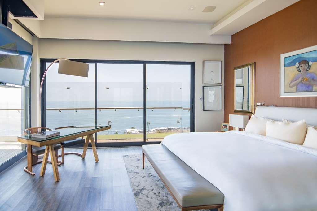 Presidential Room