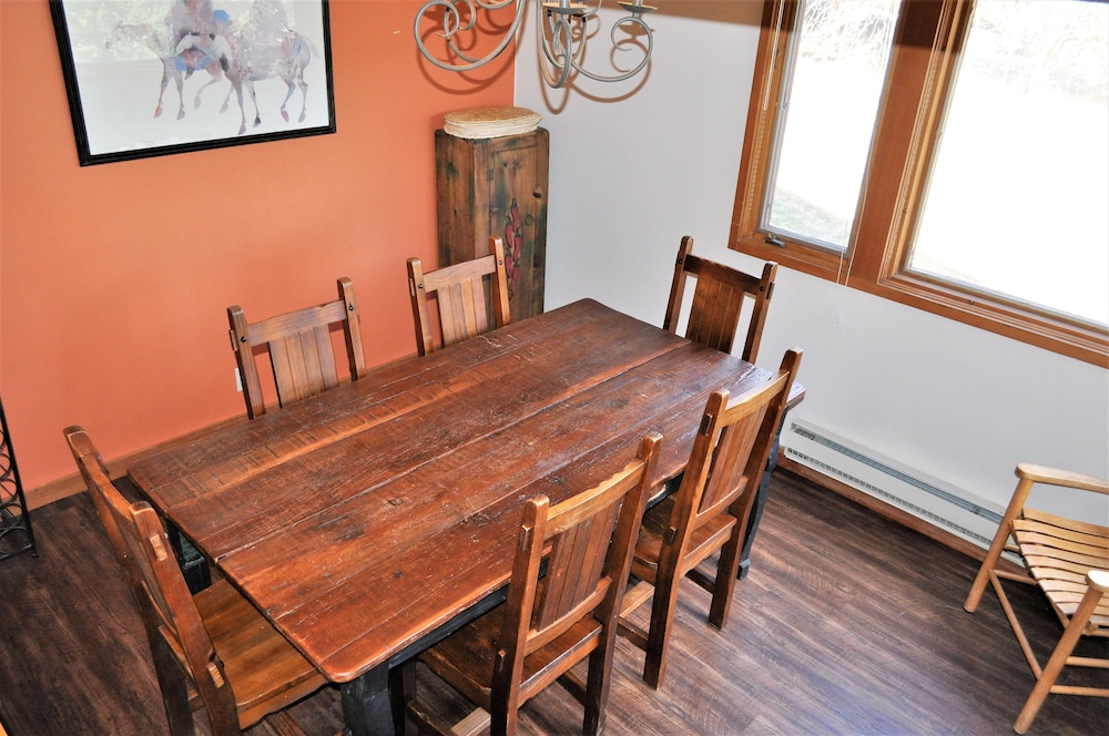 Tennis Townhome 2 Bed 2.5 Bath - photo 9