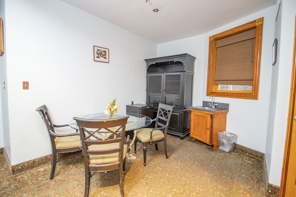 Blue Moon Boutique Hotel - photo 66