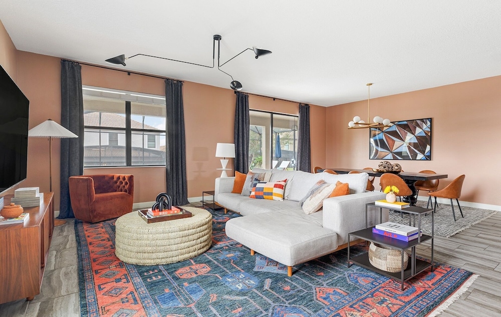 Orlando Resort Retreat Theme Park Haven 8 Bedroom Home by Overmoon - photo 18