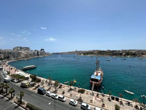 Sliema Ferry Ultracentral Location Valletta View — 4-Star Luxury Hotel in Sliema, Malta