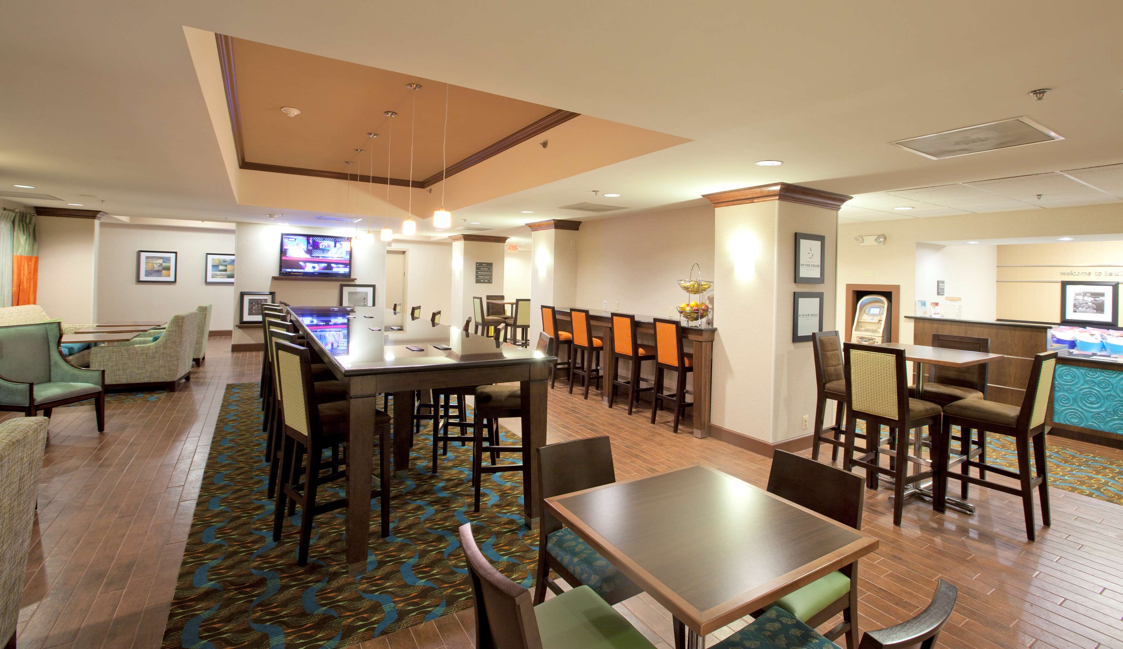 Hampton Inn by Hilton Lexington Park - photo 9
