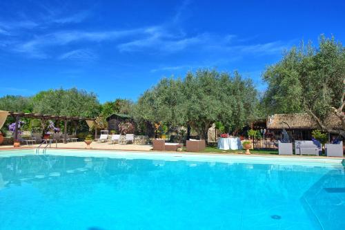 Villa Maddalena by PosarelliVillas — 4-Star Luxury Hotel in Palazzolo Acreide, Italy