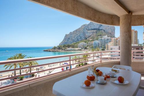 Apartamentos Nuevo México C 142 — 4-Star Luxury Hotel in Calp, Spain