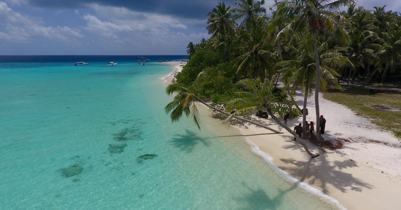 Luau Beach Inn - last minute hotel in Male