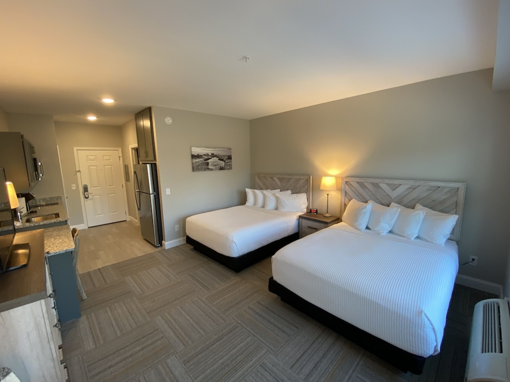 River Hotel of Southport - photo 3