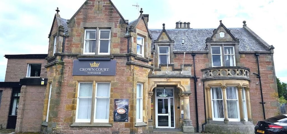 Crown Court Hotel & Bar. in Inverness, United Kingdom