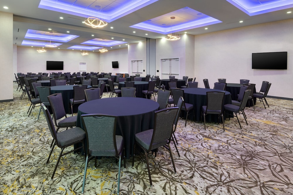 SpringHill Suites by Marriott Weatherford Willow Park - photo 25