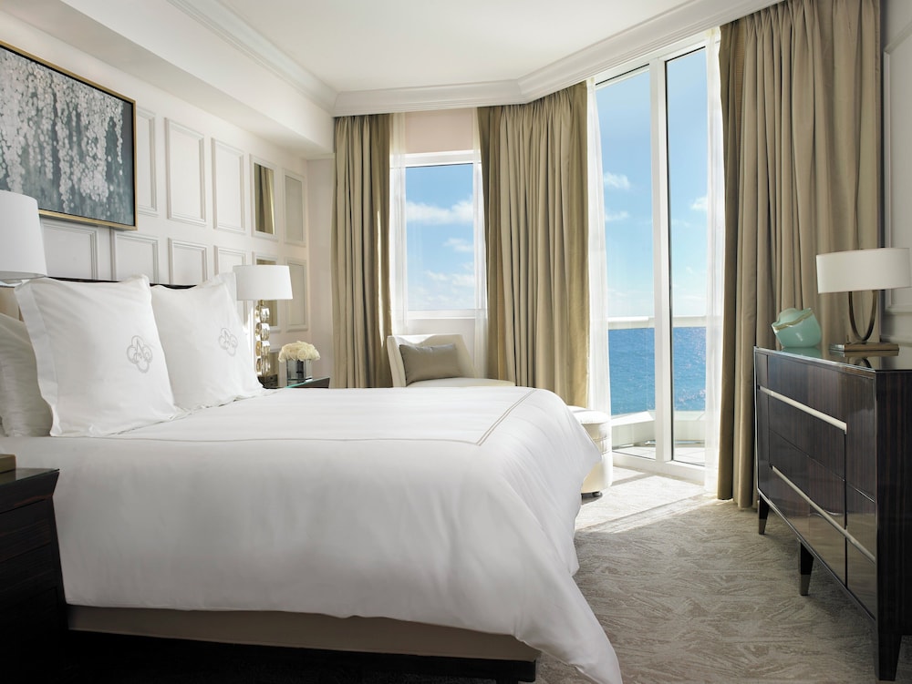 Acqualina Resort and Residences - photo 16