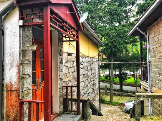 Xiaoyanglou - carbon neutral hotel in Luyang