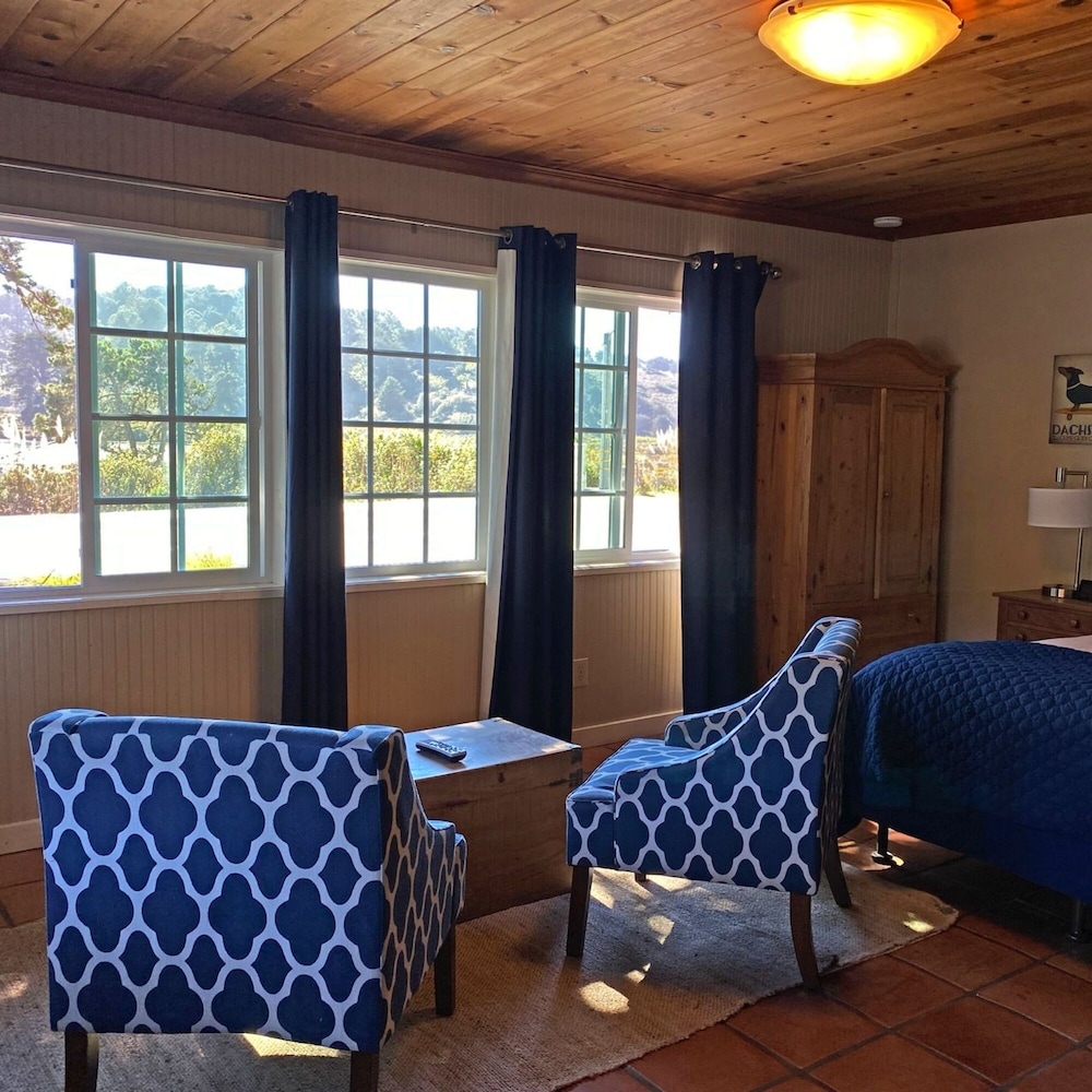 Jenner Inn - photo 37