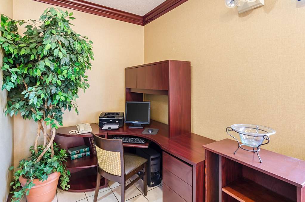 Quality Inn Lynchburg near University - photo 22