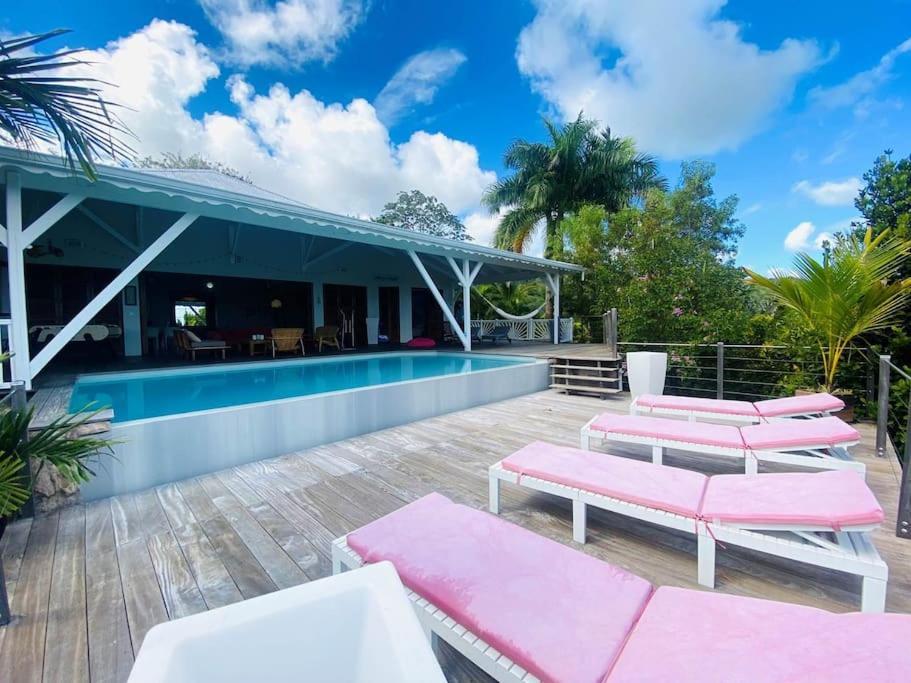 Rev Papa Mwen in Unknown City, Martinique