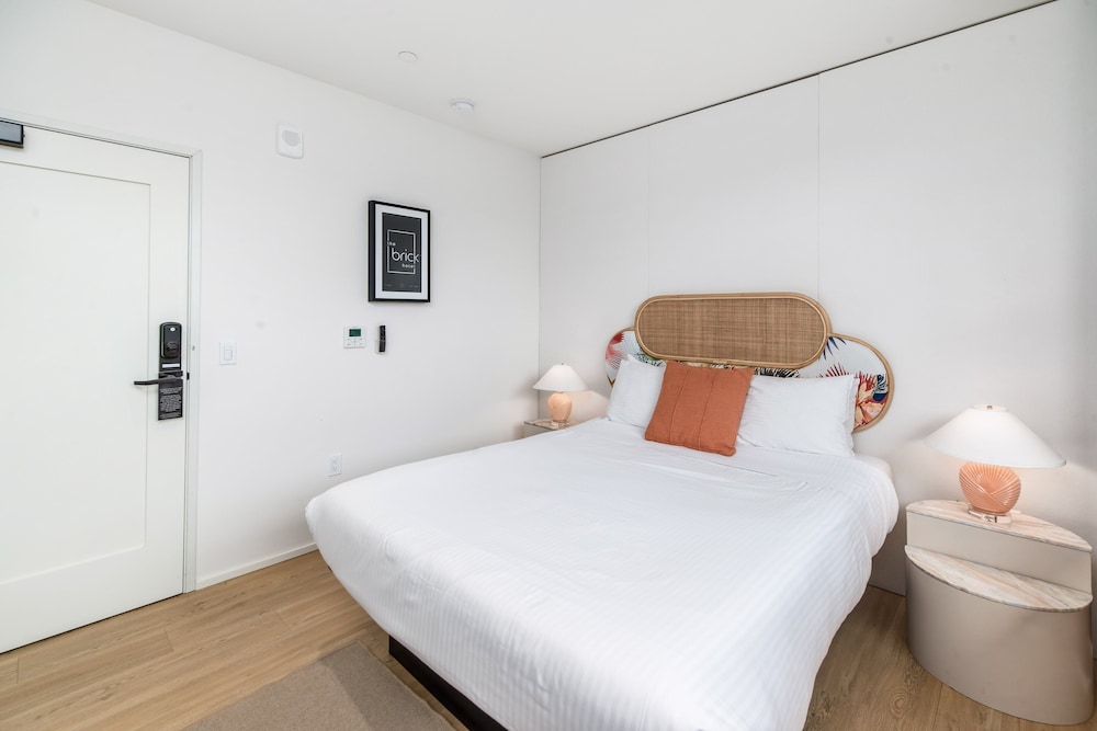 The Brick Hotel - photo 28