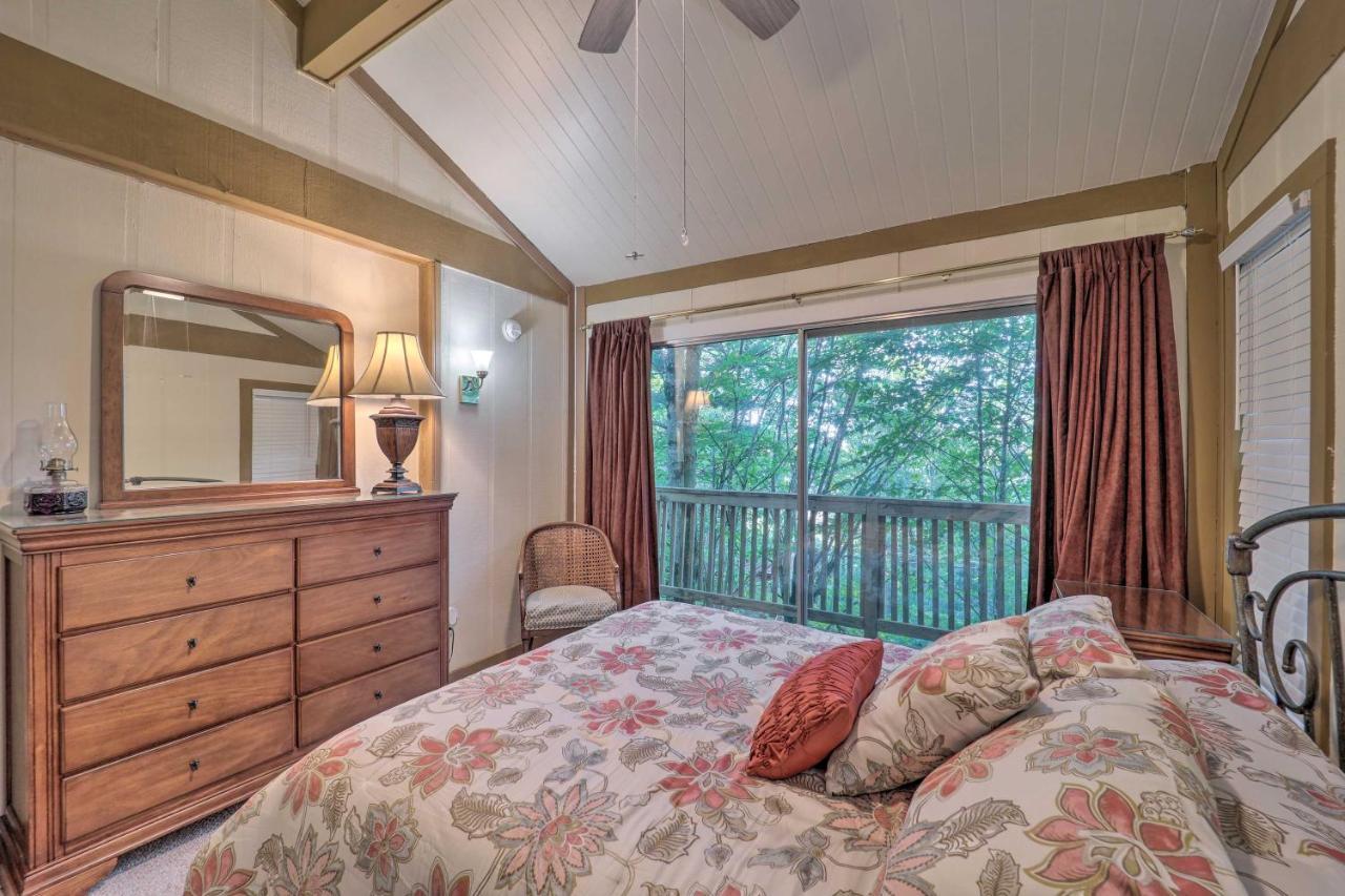 Ski Resort Cabin with Deck in Beech Mountain - photo 15