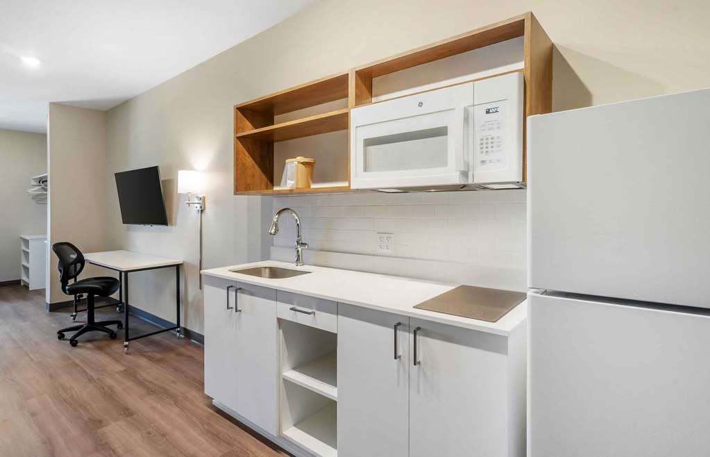 Extended Stay America Premier Suites Fort Myers Airport - photo 71