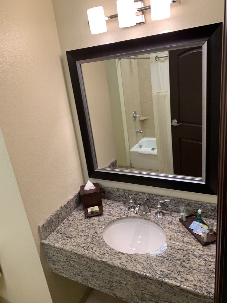 Blue Lake Casino & Hotel - photo 21